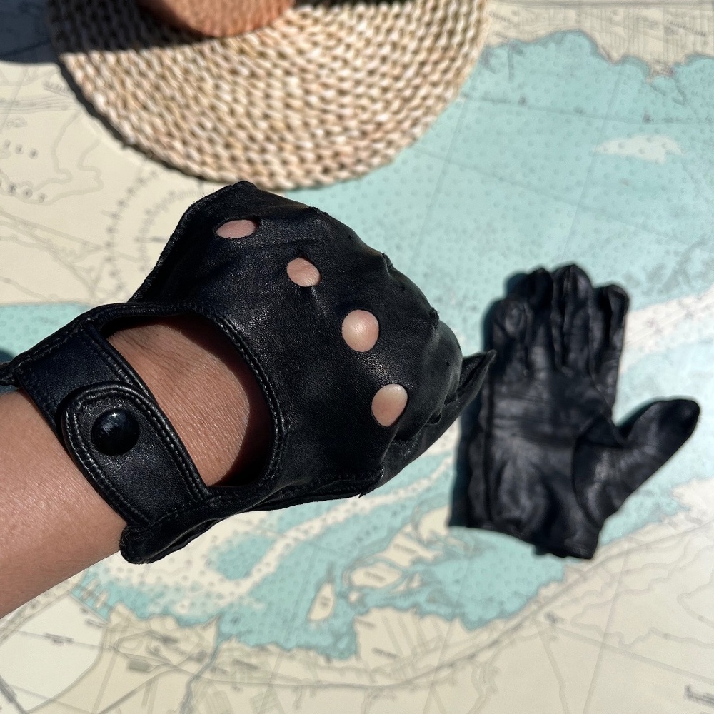 Jasmine Silk Black Leather Knuckle-less Motorcycle Gloves